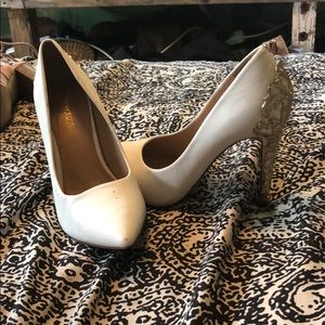 I don’t wear heels